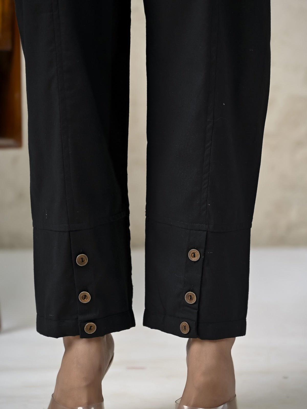 Womens Black Side Pocket Pure Cotton Straight Cargo Pant