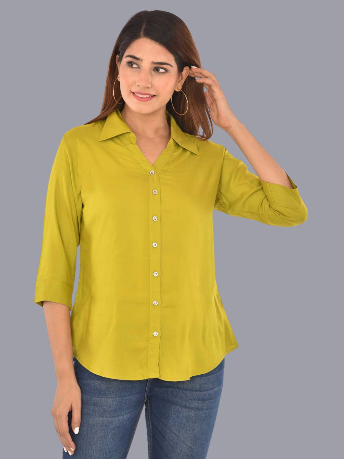 Womens Solid Mehndi Green Regular Fit Spread Collar Rayon Shirt