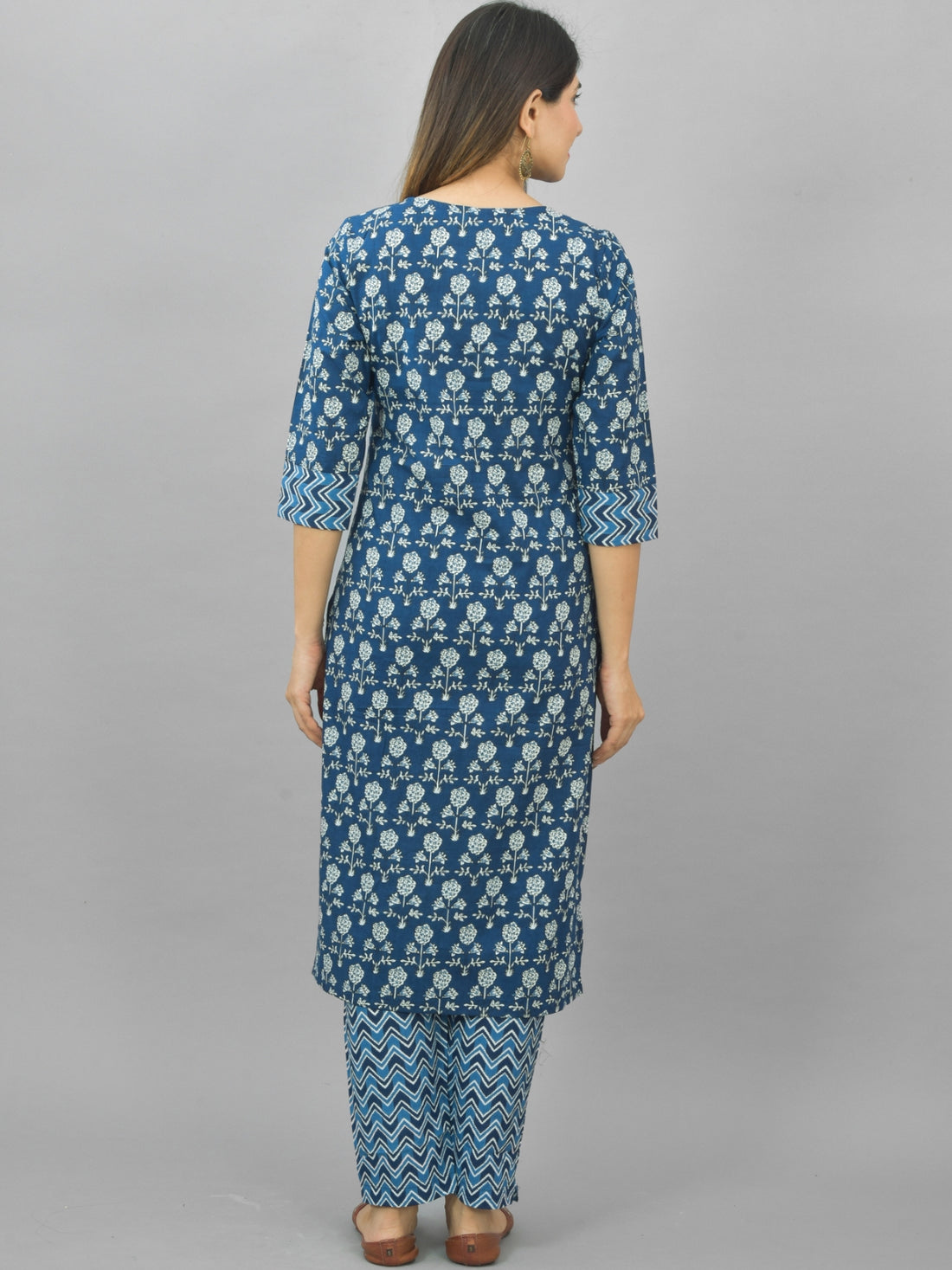 Womens Blue Flower Printed Kurti And Pant Set