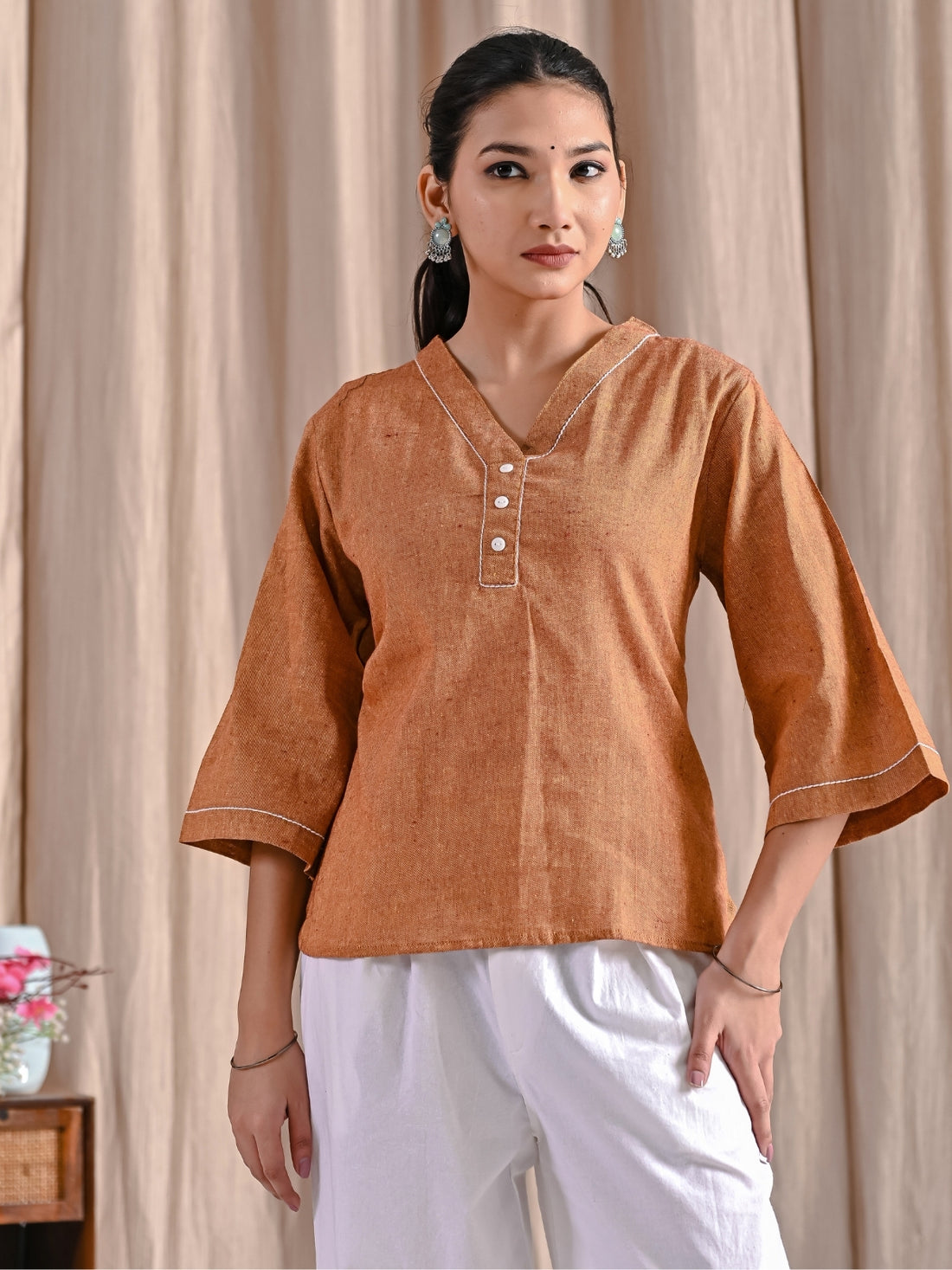 Pack Of 2 Brick Red And White Handloom Cotton Anchor Thread Designer Tops