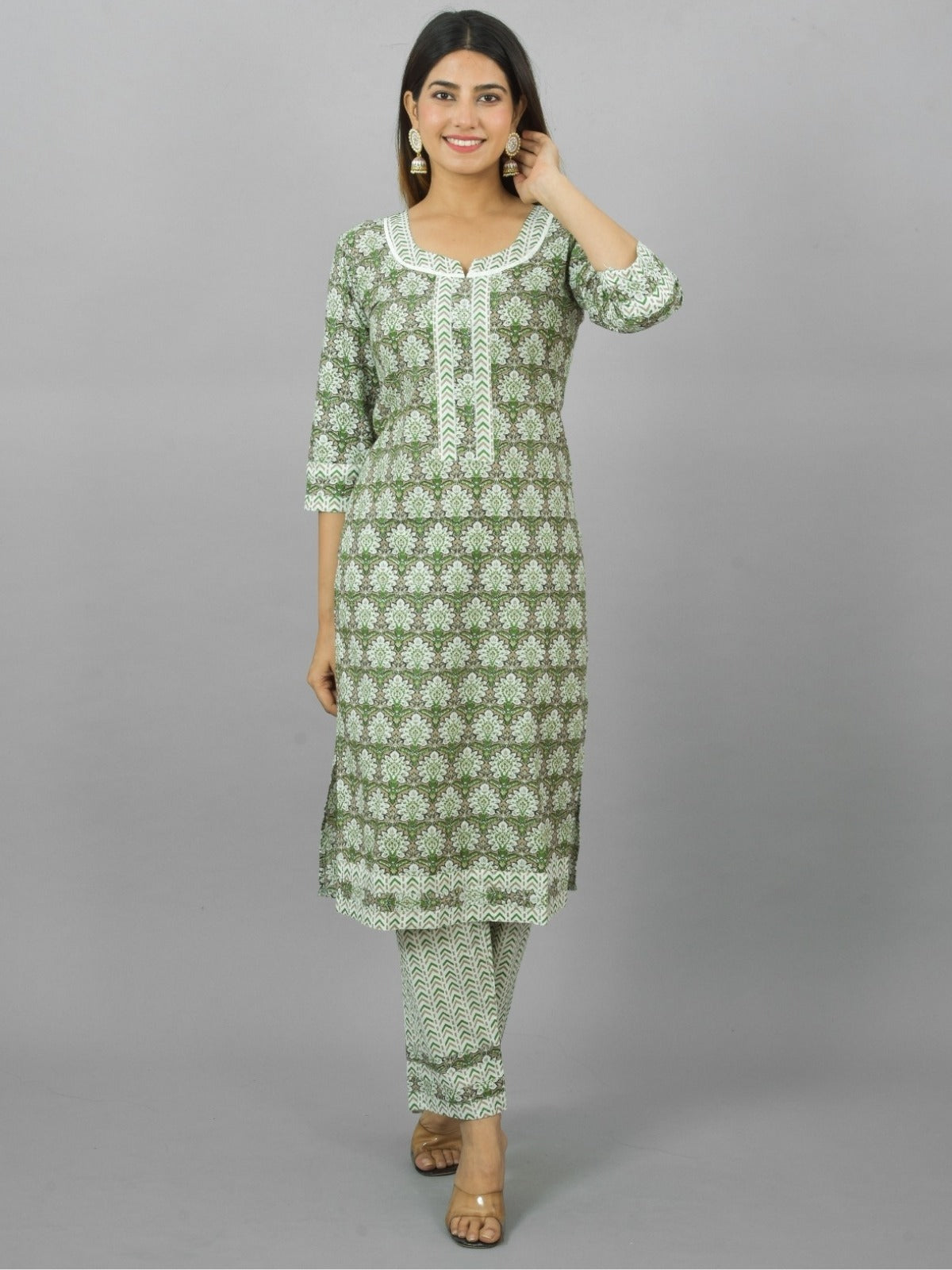 Womens Green Flower Printed Round Neck Kurta and Pant Set