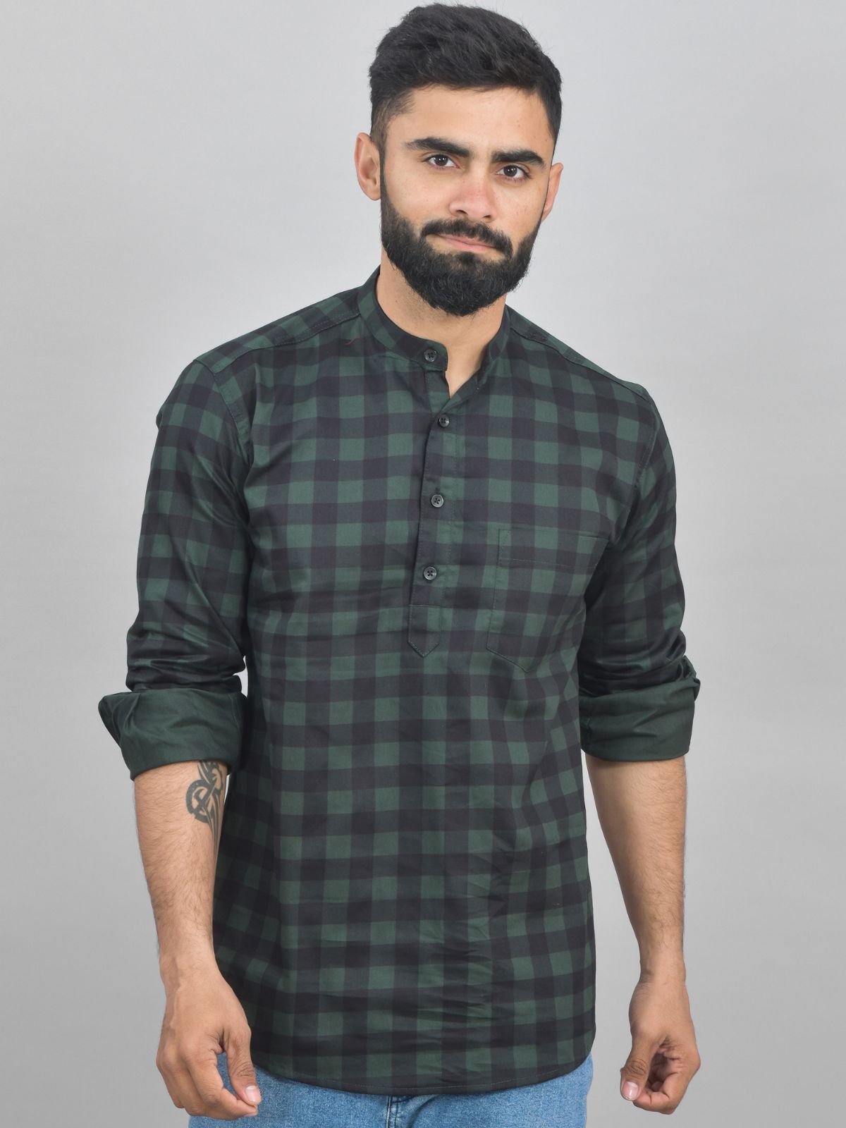 Quaclo Mens Green Check Cotton Short Kurta