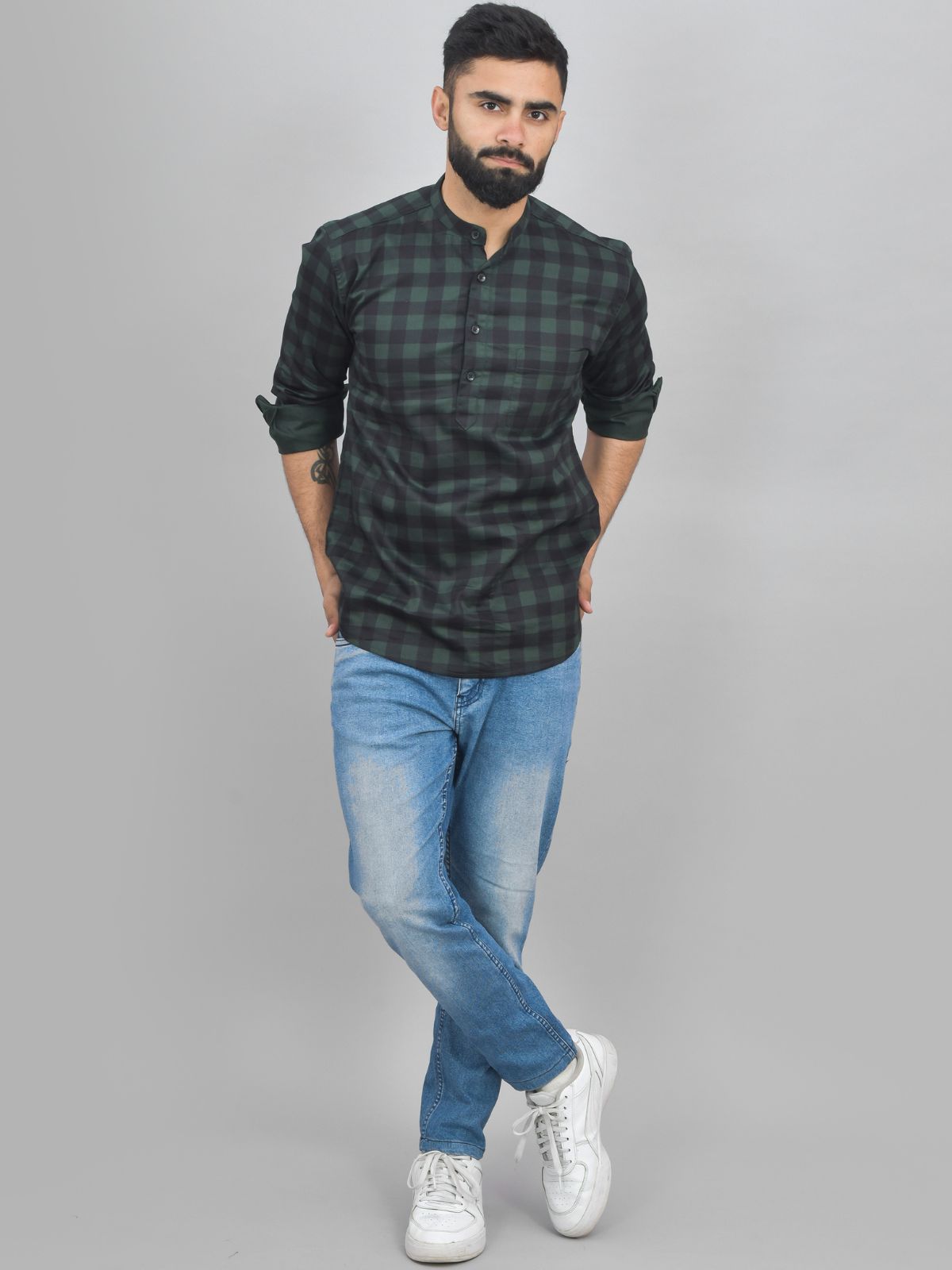 Quaclo Mens Green Check Cotton Short Kurta