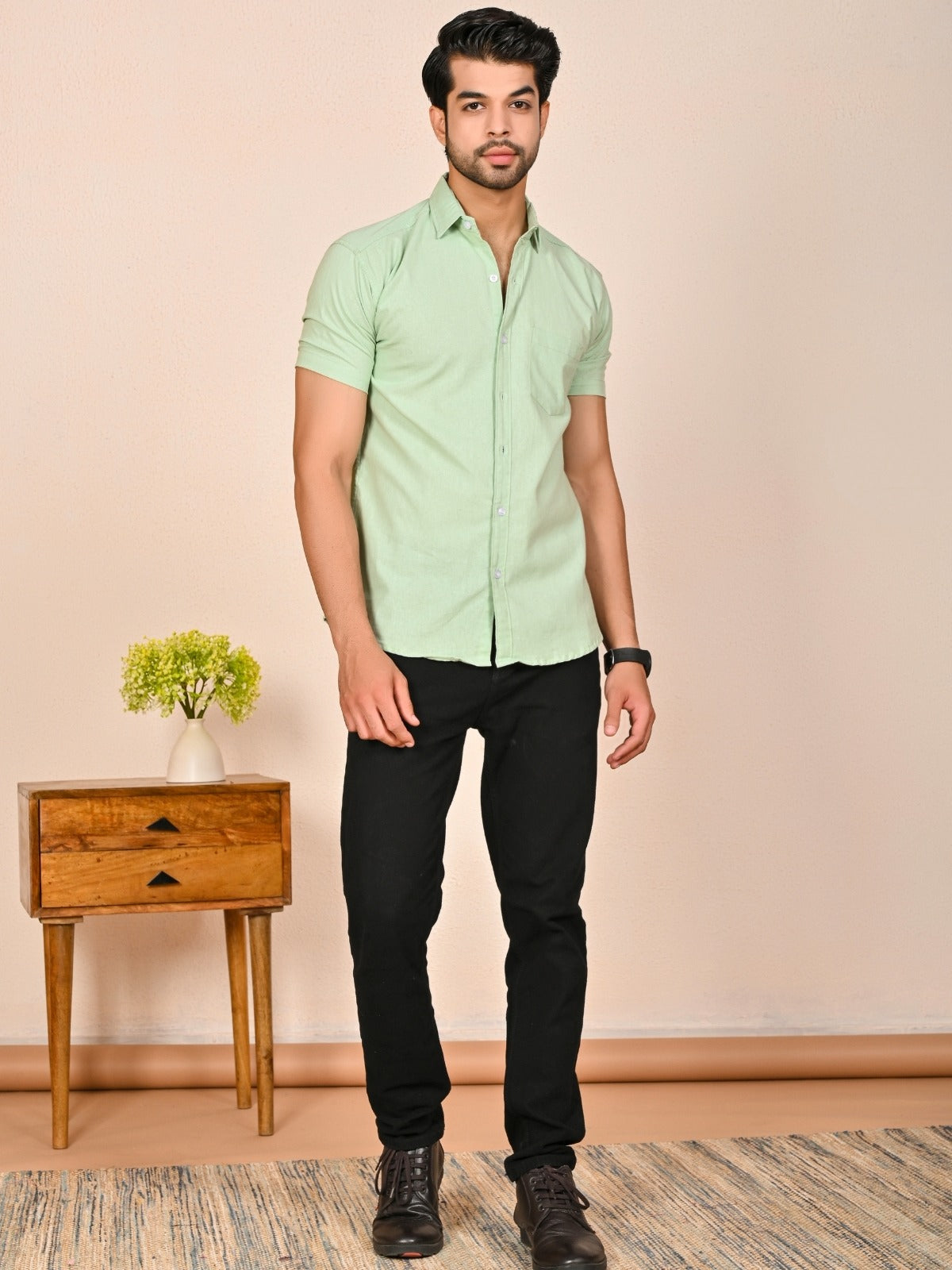 Mens solid Green Half Sleeve Cotton shirt