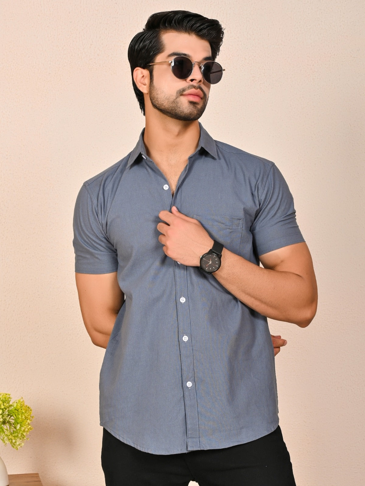 Mens solid Grey Half Sleeve Cotton shirt