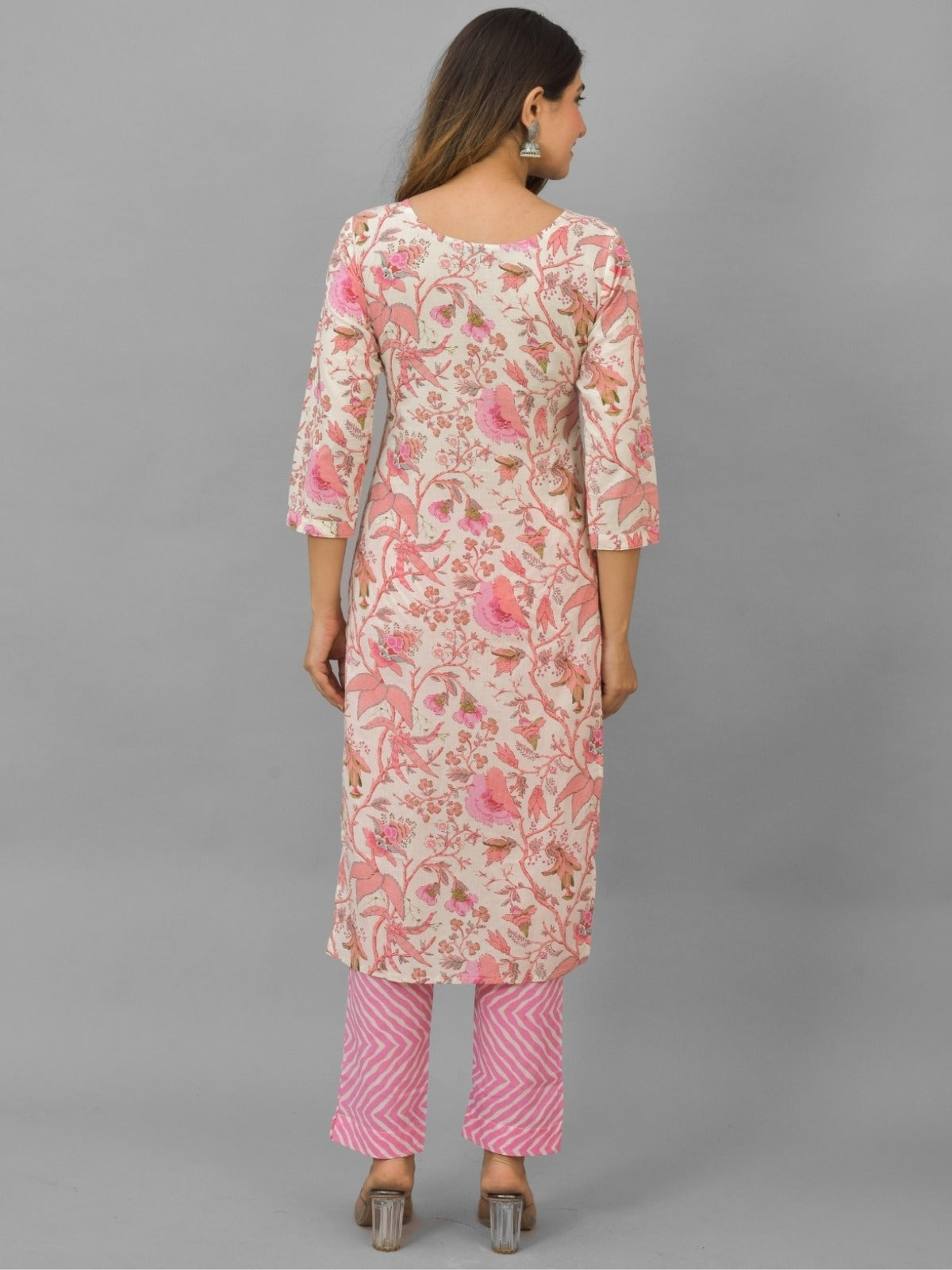 Womens Pink Flower Printed V Neck Kurti, dupatta and Pant Set