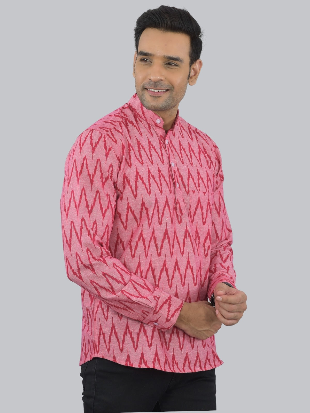 Mens Regular fit Pink Zig-Zag Printed Cotton short Kurta