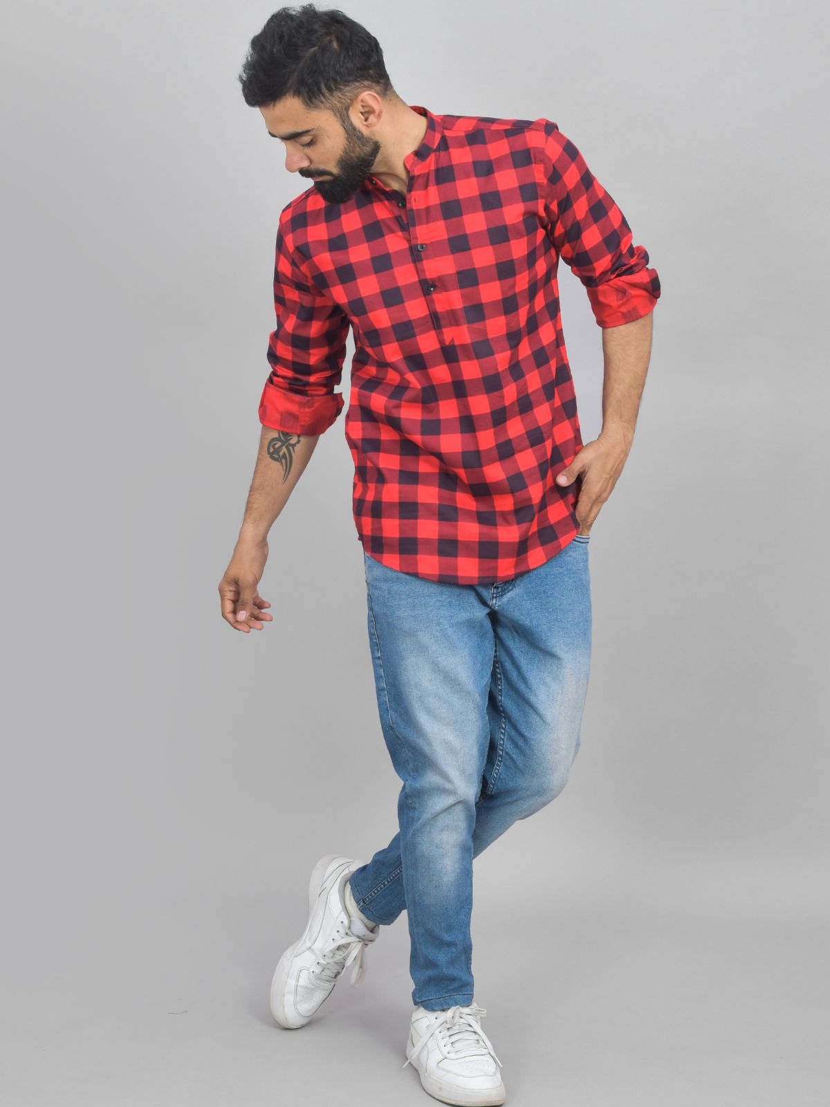 Pack Of 2 Mens Blue And Red Check Cotton Short Kurta Combo