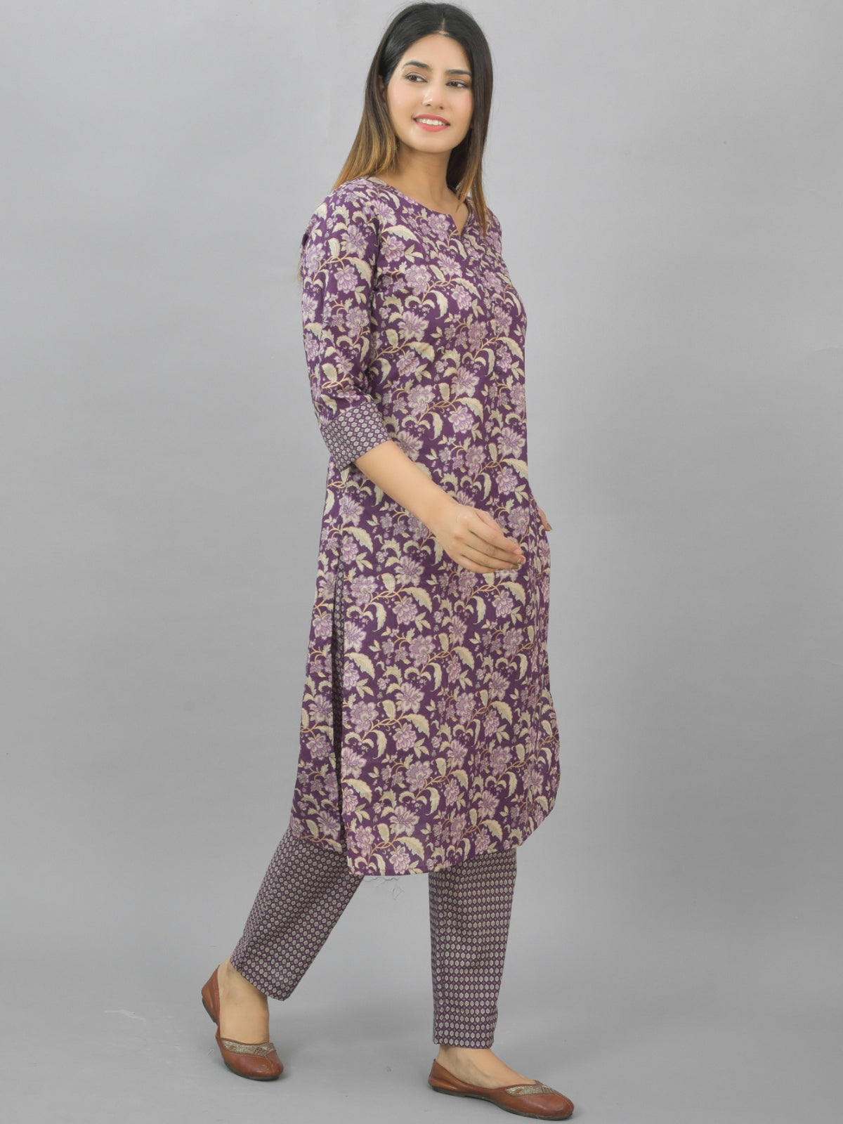 Womens Violet Flower Printed Kurti And Pant Set