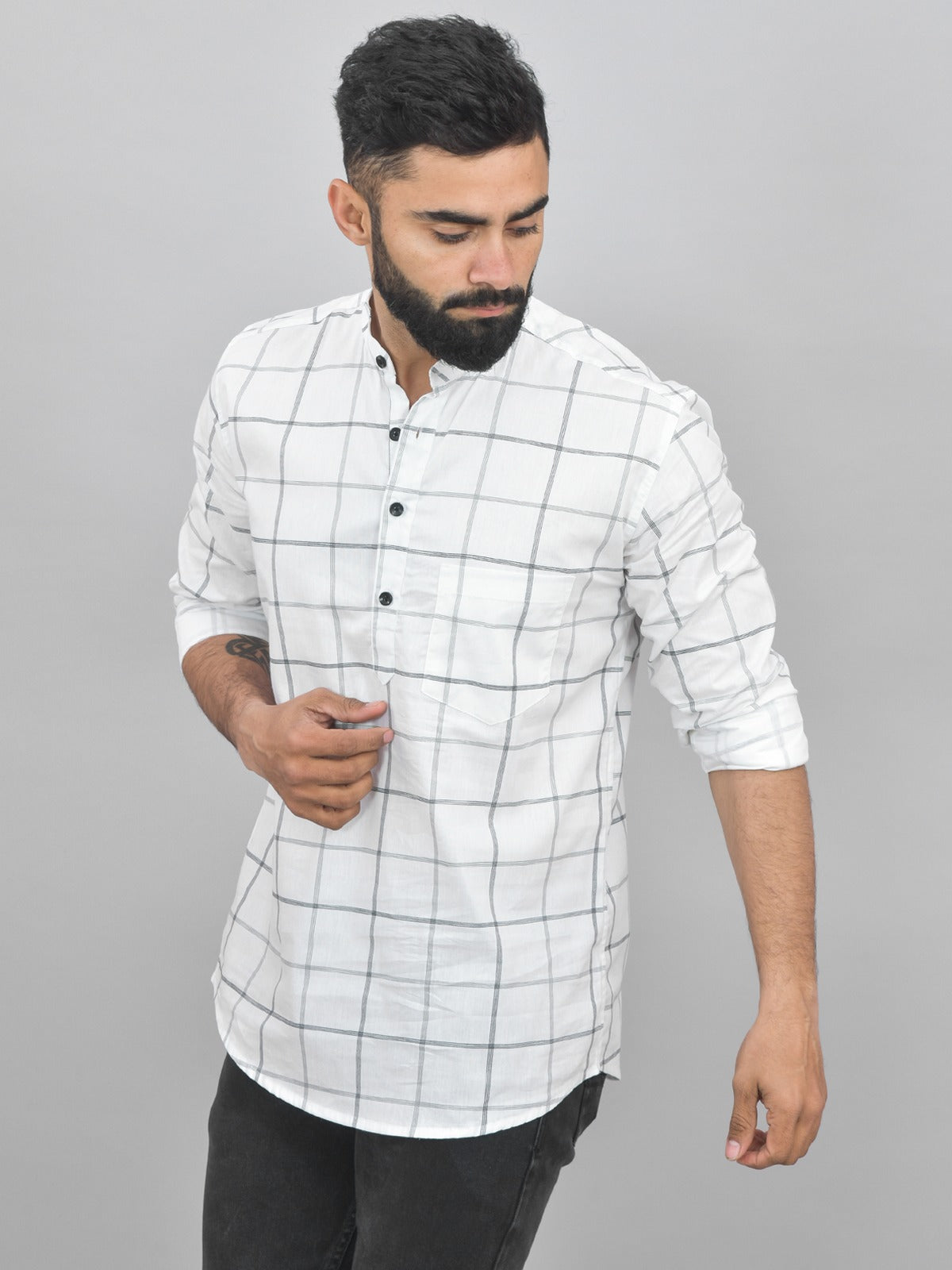 Quaclo Mens White Wide Check Cotton Short Kurta