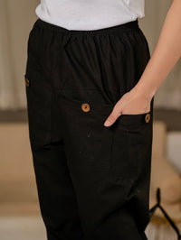 Quaclo Women's Black Pure Four Pocket Cotton Cargo Pants