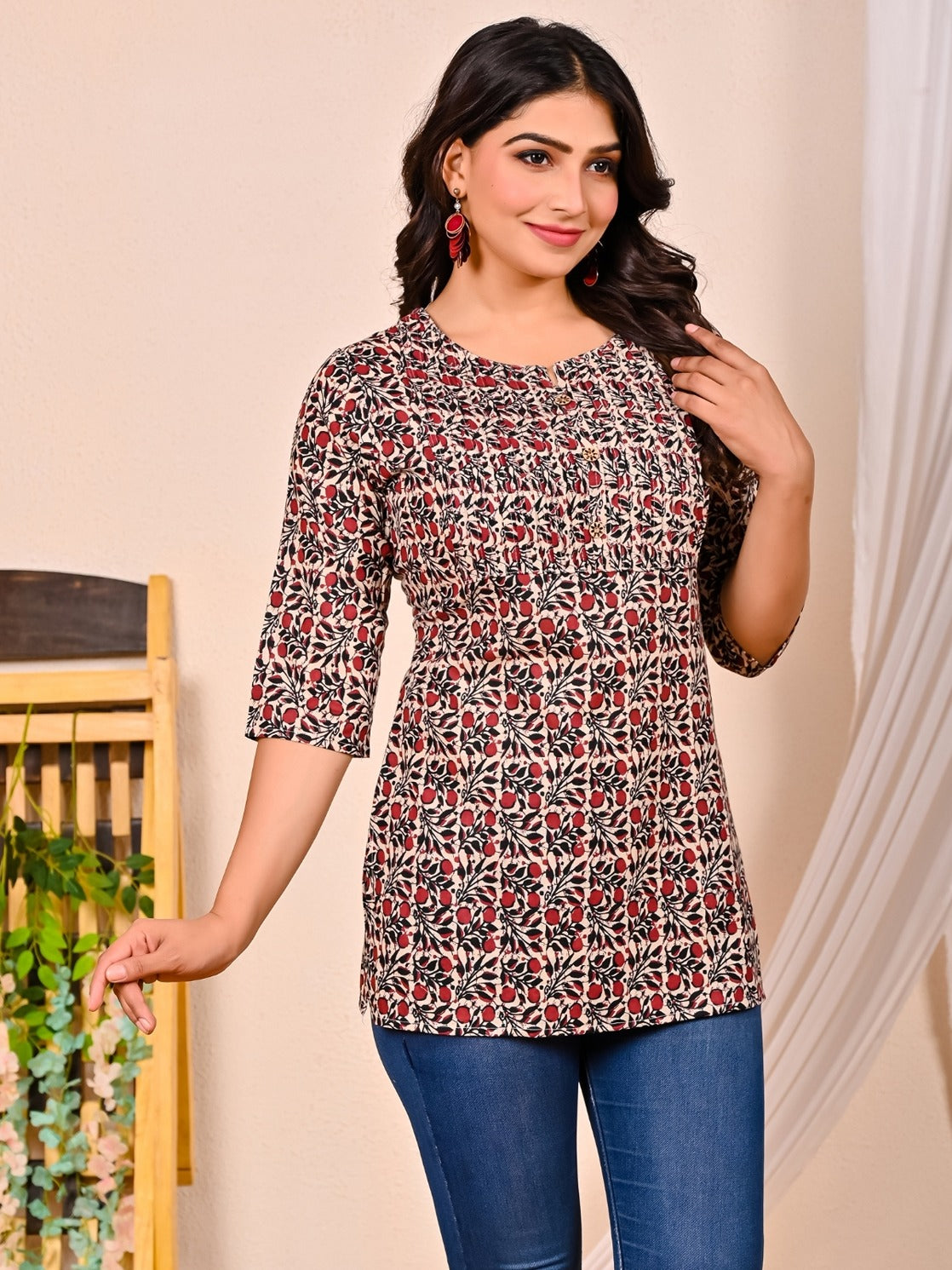 Womens Red Black Flower Printed Short Kurti/Top