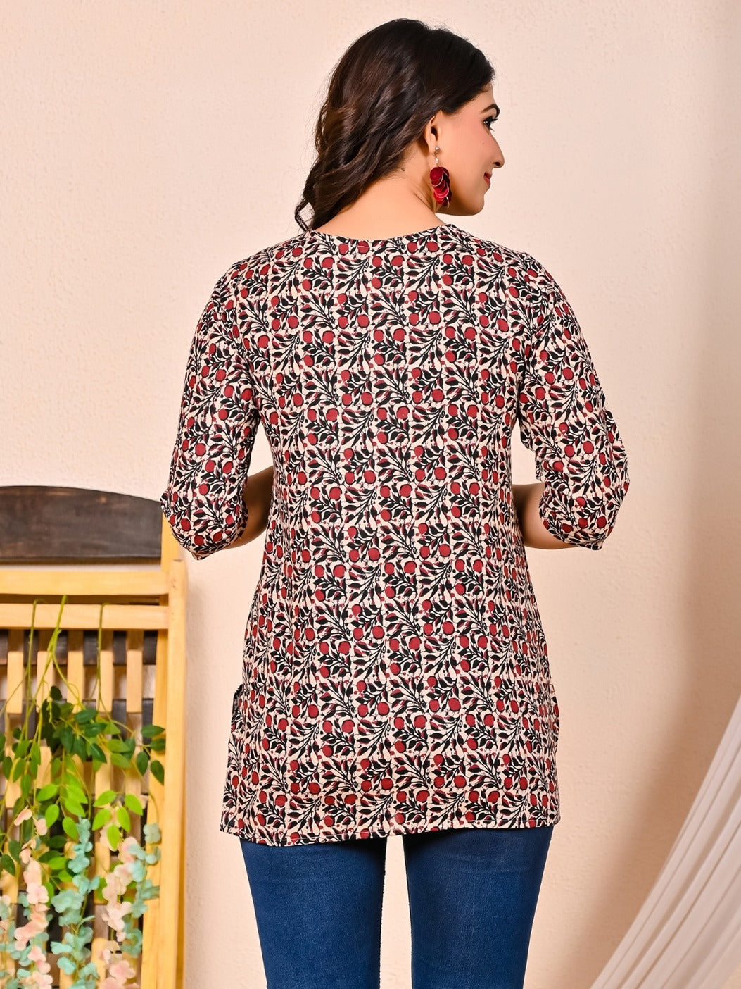 Womens Red Black Flower Printed Short Kurti/Top