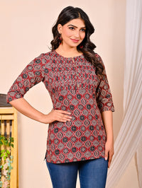 Womens Red Black Printed Short Kurti/Top