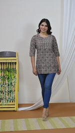 Womens Red Black Flower Printed Short Kurti/Top