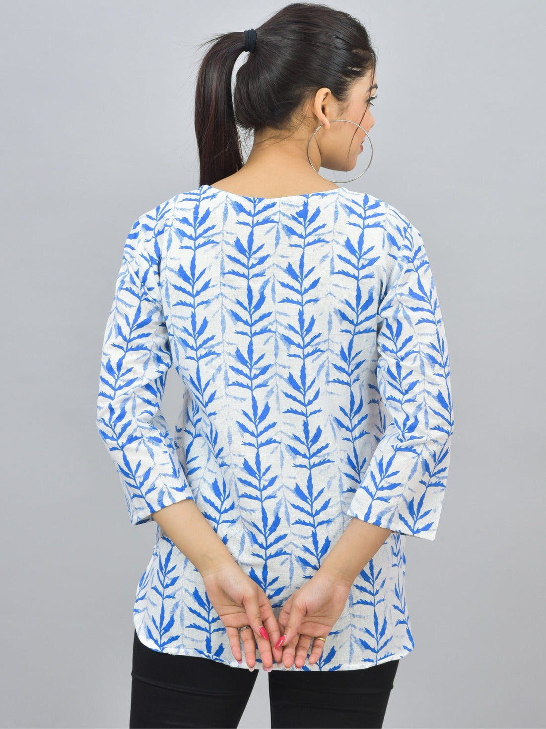 Womens Regular Fit Blue Leaf Printed Short Kurti/Top