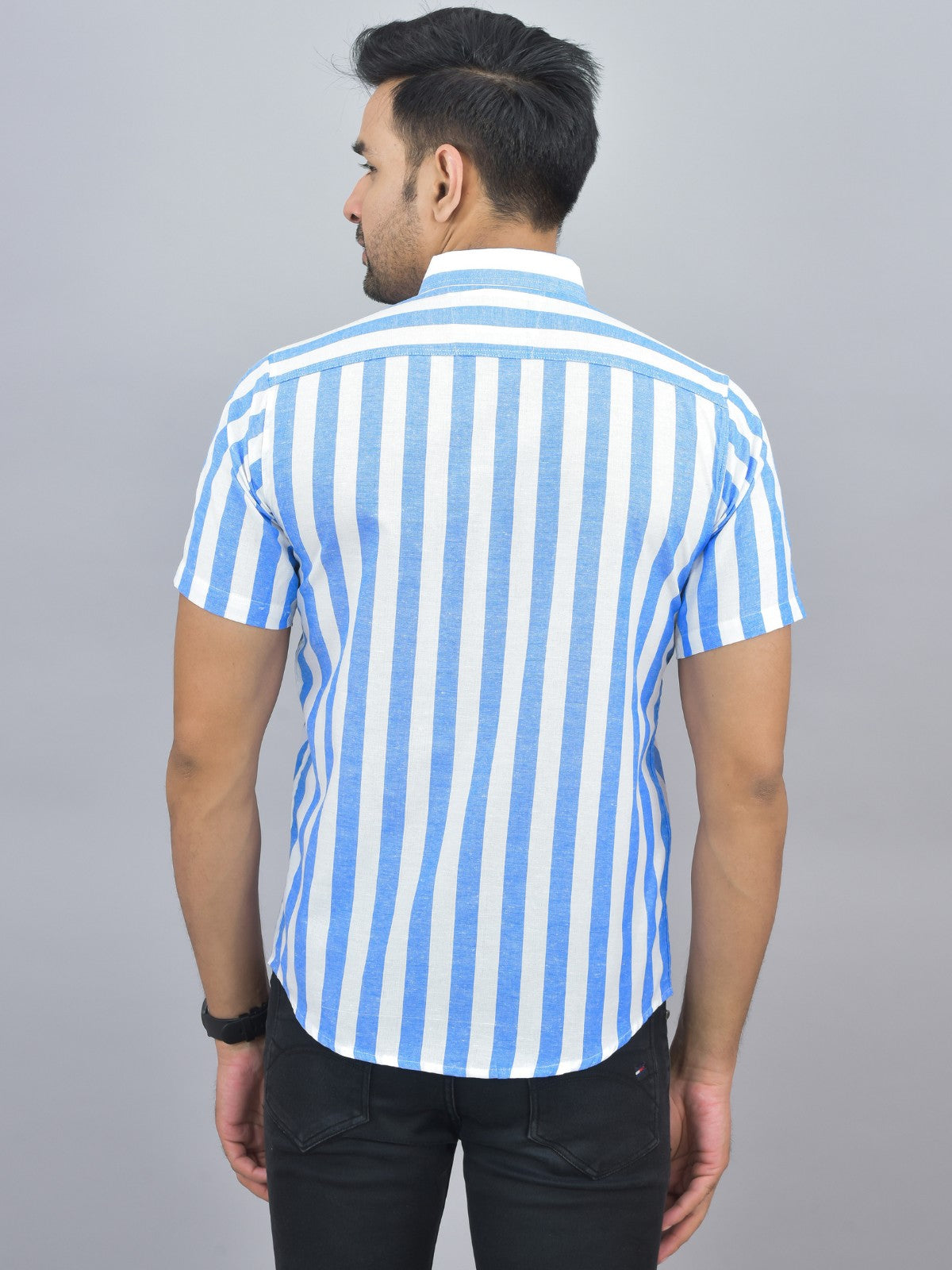Mens Regular Fit Blue Striped Half Sleeves Cotton Casual Shirt