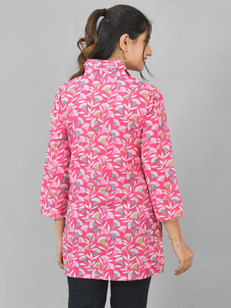 Women Pink Floral Printed Cotton Spread Collar Short Kurti