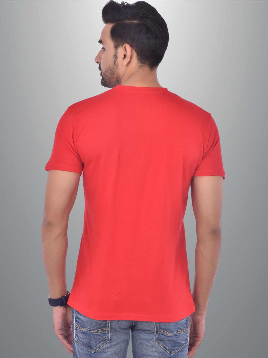 Mens Solid Round Neck  Half Sleeve Cotton Blend Red T-shirt